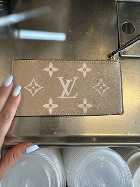 Louis Vuitton Beige Monogram Zip Card & Key Pouch